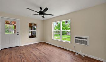 206 W Franklin St, Alvord, TX 76225