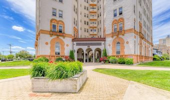 400 Deal Lake Dr 3F, Asbury Park, NJ 07712