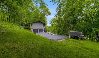 41 Elbow Hill Rd, Brookfield, CT 06804