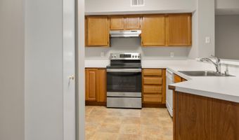 10- L AMBERSTONE Ct L, Annapolis, MD 21403