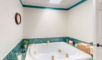 1065 N Jamey Ln, Addison, IL 60101