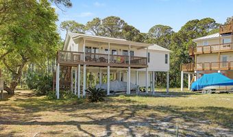 214 HARBOR Cir, Alligator Point, FL 32346