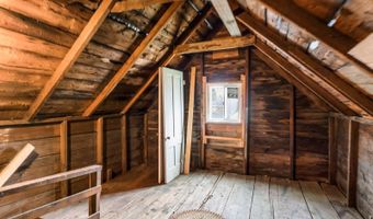 32 Webster Ave, Bangor, ME 04401