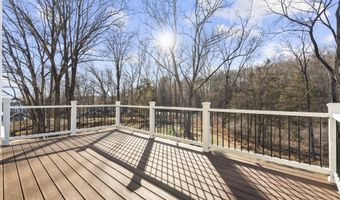 154- B Long Meadow Hill Rd, Brookfield, CT 06804