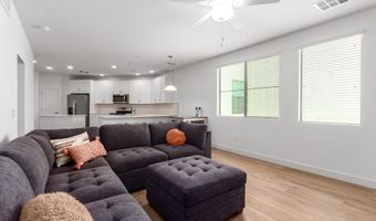 2511 W QUEEN CREEK Rd 374, Chandler, AZ 85248