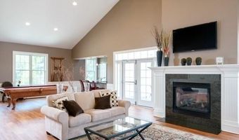 15 Saw Mill Dr 307, North Kingstown, RI 02852