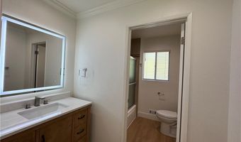 4059 Yankee Dr, Agoura Hills, CA 91301