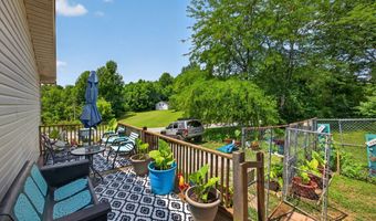 11279 Nashville Hwy, Baxter, TN 38544