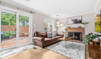 20 S MONTANA St, Arlington, VA 22204