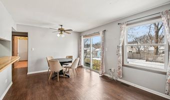 1420 Greenridge Ave, Algonquin, IL 60102