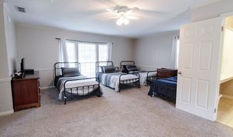 1402 Pineland Dr, Bainbridge, GA 39819