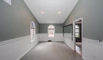 50 Edinburgh Dr, Bedford, NH 03110