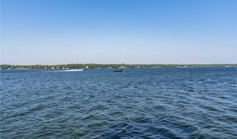 4974 Interlachen Dr NE, Alexandria, MN 56308