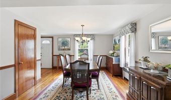 123 Royal Ave, Cranston, RI 02920