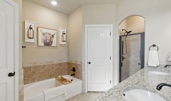 216 Timber Valley Ct, Weatherford, TX 76085