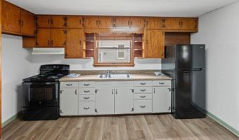 3118 Burton St, Alton, IL 62002