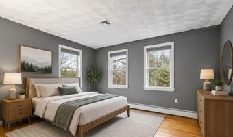 22 Lakewood Dr, Alton, NH 03810