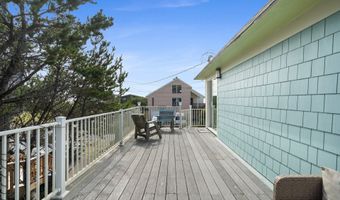 25915 BEACH Dr, Rockaway Beach, OR 97136