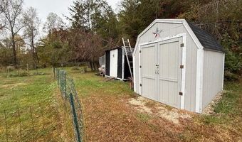 112 Liesegang Rd, Beattyville, KY 41311