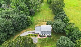 444 Middle Rd, Boxborough, MA 01719