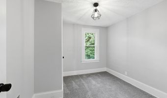 138 S Burgess Ave, Columbus, OH 43204