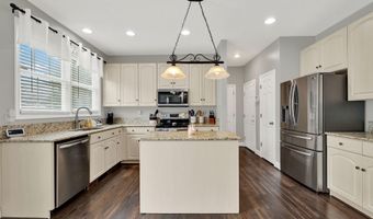 46 STONE RIDGE Dr, Dover, DE 19901