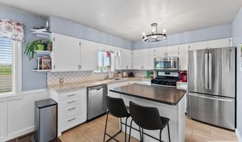 4665 E Bailey Ln, Ammon, ID 83406