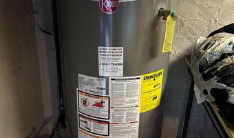 54 Church St, Anmoore, WV 26301