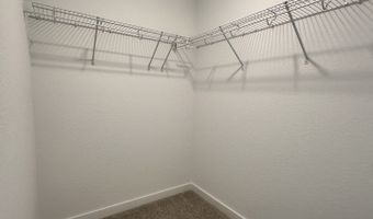 182 Peeps Ct, Adkins, TX 78101