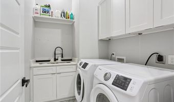 2313 AYCOCK St, Arabi, LA 70032
