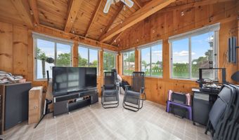 59 Litchfield Ln, Bristol, CT 06010