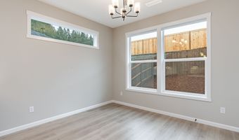 734 NW 28TH St, Battle Ground, WA 98604