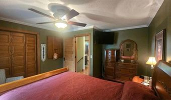 1912 S Oak Knoll Dr NE, Alexandria, MN 56308