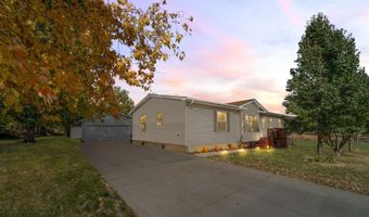 206 208 E Minerva St, Albion, IA 50005