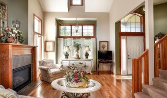 1699 Glade Dr SW, Altoona, IA 50009