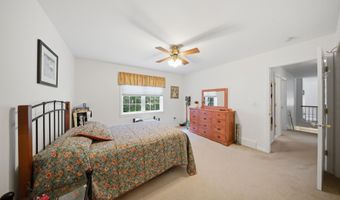 37 Oliver St, Albany, NY 12205