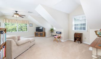 473 Hart St, Bristol, CT 06010