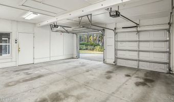 100 Thomas Sumter St, Beaufort, SC 29907