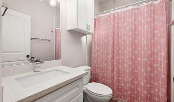 527 Hunter Dr, Alamo, TX 78516