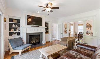 23 South St, Barrington, RI 02806