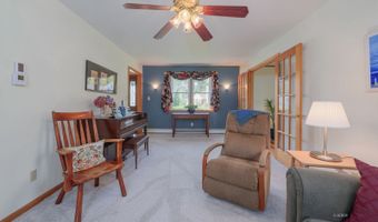 7 Robin Hill Ln, Athens, OH 45701