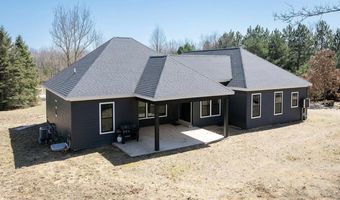 8477 84th St SE, Alto, MI 49302