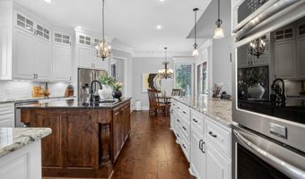 7034 Westshore Ave, Benton, AR 72019