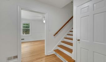 12 Laurel Ln, Darien, CT 06820