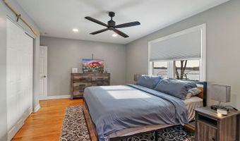 26048 W Forest Ave, Antioch, IL 60002