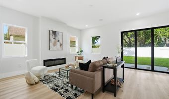 5719 PENINSULAR Dr, Belle Isle, FL 32809