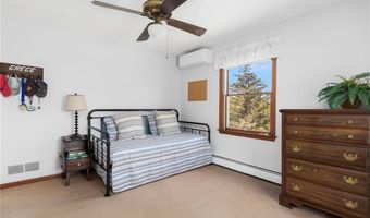 227 Prospect Ave, Middletown, RI 02842