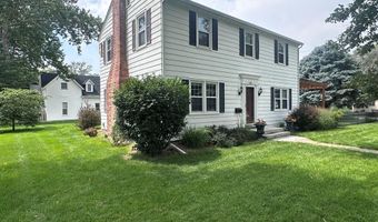 1207 8th St, Aurora, NE 68818