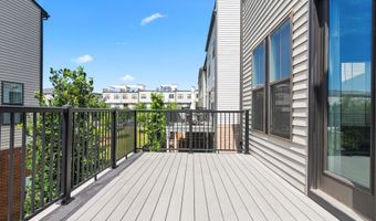 42367 PIPER Crk, Ashburn, VA 20148
