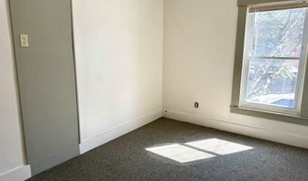 14 First St, Barre, VT 05641